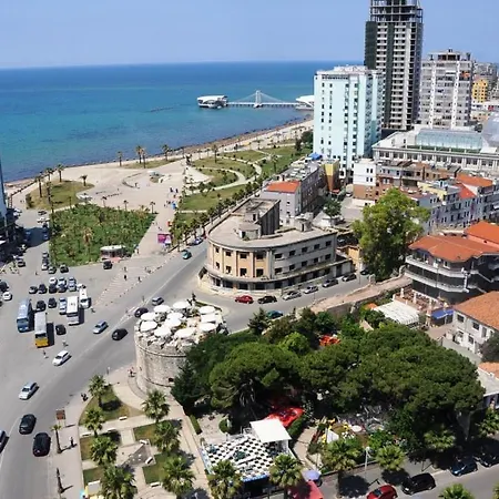 Casa De Payaso * Durrës
